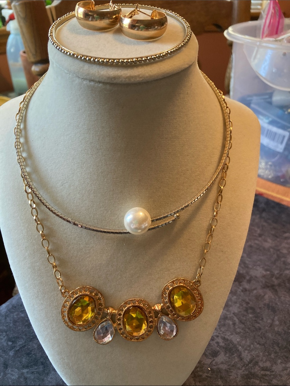 4 Piece Jewelry Set Necklaces Bracelet Earrings